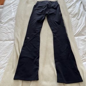 Alo Yoga Flared Leggings